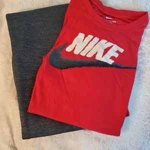 Mens medium Red Nike T-Shirt